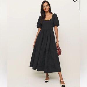 new Reformation Everlyn puff sleeve black poplin midi dress